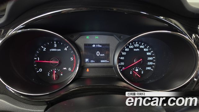 Kia Carnival 9-Seater Noblesse 2019 — фото 8