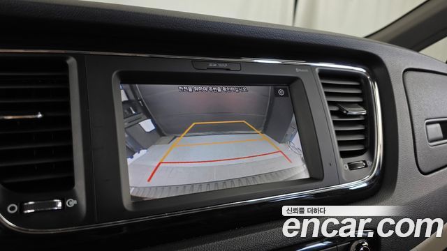 Kia Carnival 9-Seater Noblesse 2019 — фото 15