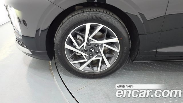 Hyundai Grandeur (GN7) 2,5 Gasoline 2WD Premium 2024 — фото 5