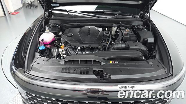 Hyundai Grandeur (GN7) 2,5 Gasoline 2WD Premium 2024 — фото 6
