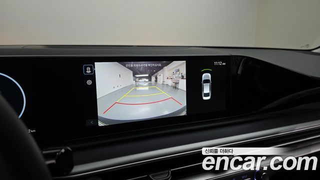 Hyundai Grandeur (GN7) 2,5 Gasoline 2WD Premium 2024 — фото 14