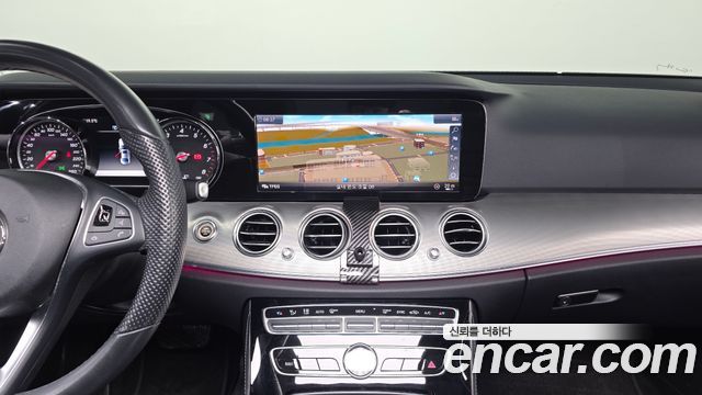 Mercedes-Benz E-Class (W213) E200 Avantgarde 2018 — фото 14