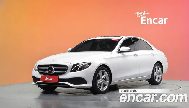 Mercedes-Benz E-Class (W213) E200 Avantgarde 2018 — фото 1
