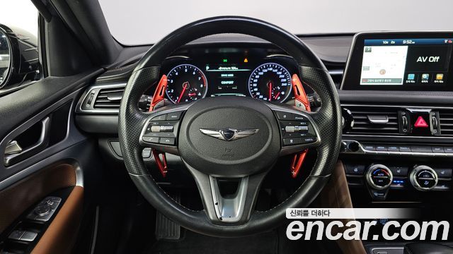 Genesis G70 2.0T Supreme 2018 — фото 13