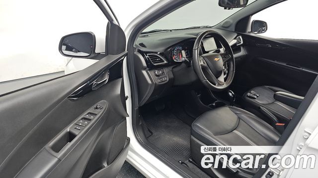 Chevrolet Spark Premier 2019 — фото 10