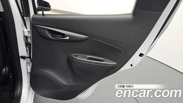 Chevrolet Spark Premier 2019 — фото 25