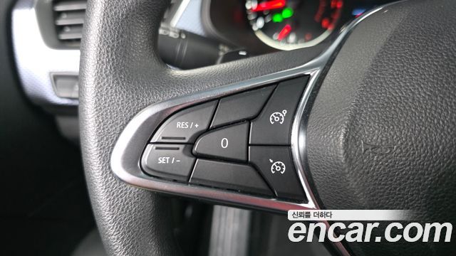 Renault Korea XM3 1.6 GTe SE 2022 — фото 16
