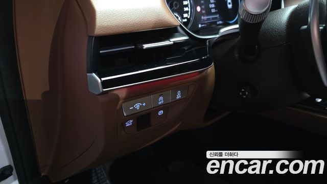 Genesis G80 (RG3) Gasoline 2.5 Turbo 2WD 2024 — фото 29