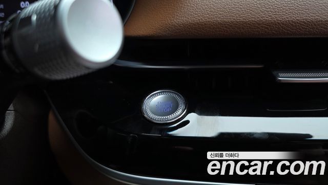 Genesis G80 (RG3) Gasoline 2.5 Turbo 2WD 2024 — фото 30