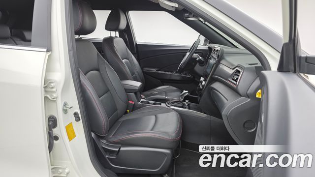 KG Mobility (SsangYong) Very New Tivoli Gasoline 1.5 2WD Limitied Edition 2021 — фото 11