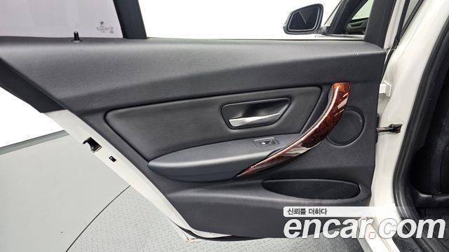 BMW 3 Series (F30) 320d 2012 — фото 25