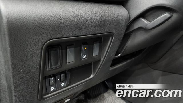 Renault Korea QM6 2.0 LPe LE 2WD 2020 — фото 27