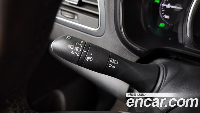 Renault Korea QM6 2.0 LPe LE 2WD 2020 — фото 31