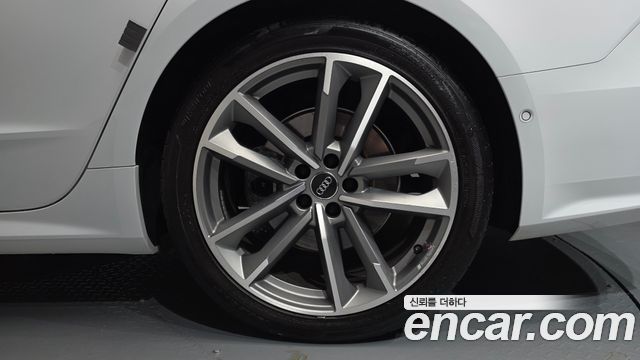 Audi A7 (4K) 55 TFSI Quattro Premium 2020 — фото 21