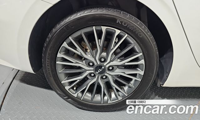 Kia K3 (II) 1.6 Prestige 2022 — фото 5
