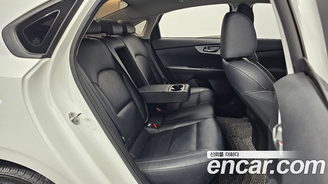 Kia K3 (II) 1.6 Prestige 2022 — фото 26