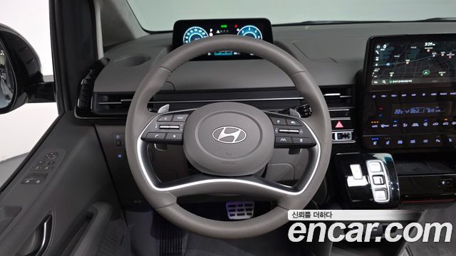 Hyundai Staria 4WD Lounge 9-Seater Inspiration 2025 — фото 13