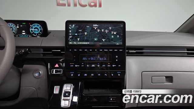 Hyundai Staria 4WD Lounge 9-Seater Inspiration 2025 — фото 14