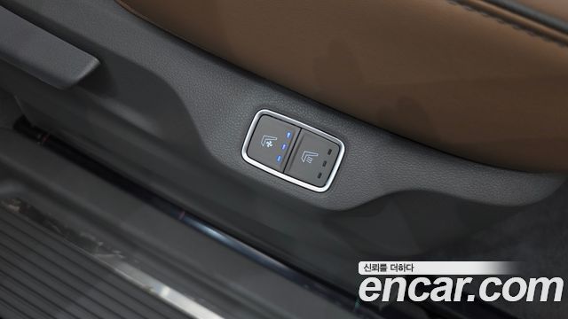 Hyundai Staria 4WD Lounge 9-Seater Inspiration 2025 — фото 29