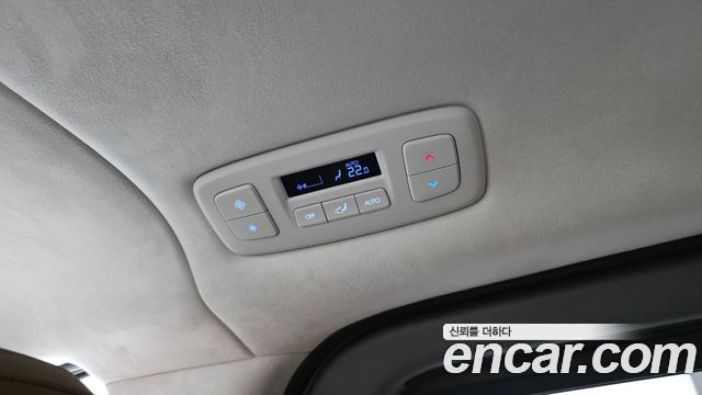 Hyundai Staria 4WD Lounge 9-Seater Inspiration 2025 — фото 32