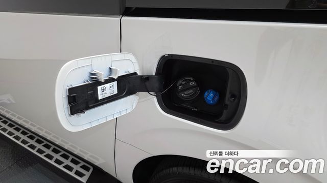 Hyundai Staria 4WD Lounge 9-Seater Inspiration 2025 — фото 34