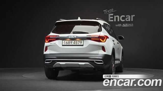 Kia Seltos Gasoline 1.6 Turbo 2WD Signature 2023 — фото 4