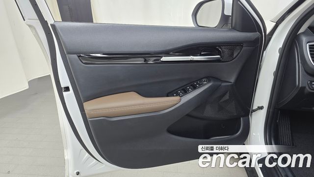 Kia Seltos Gasoline 1.6 Turbo 2WD Signature 2023 — фото 24