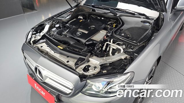 Mercedes-Benz E-Class (W213) E300 4MATIC Avnatgarde 2018 — фото 6