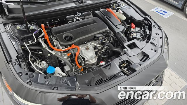 Honda Accord (XI) 2.0 Hybrid Touring 2024 — фото 6