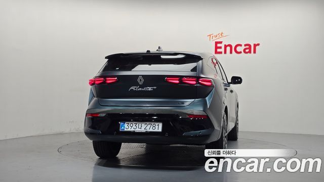 Renault Korea Filante 1.5 E-Tech Iconic 2WD 2027 — фото 4