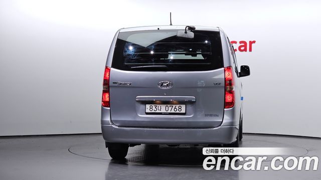 Hyundai Grand Starex Van 5-Seater Smart 2021 — фото 4