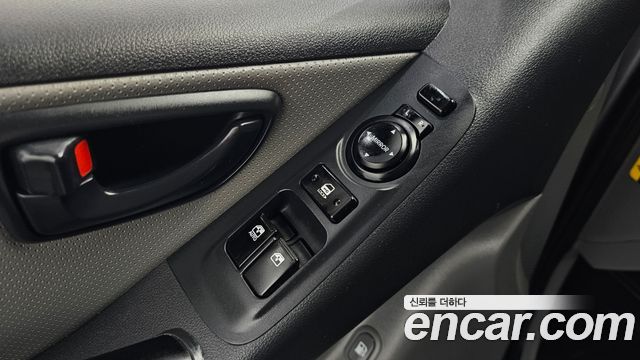 Hyundai Grand Starex Van 5-Seater Smart 2021 — фото 27