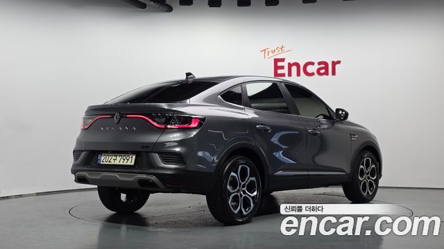 Renault Korea Arkana 1.6 E-TECH Iconic 2025 — фото 2