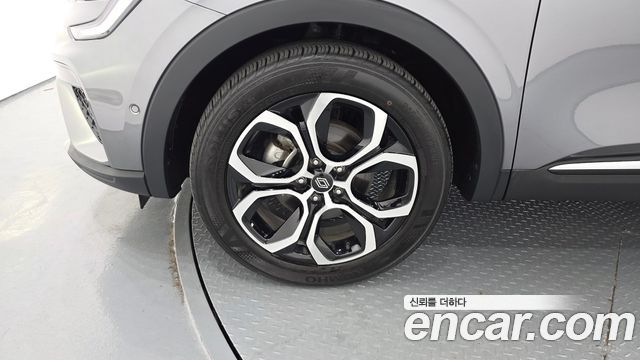 Renault Korea Arkana 1.6 E-TECH Iconic 2025 — фото 5