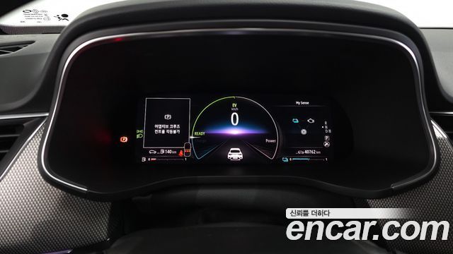 Renault Korea Arkana 1.6 E-TECH Iconic 2025 — фото 8