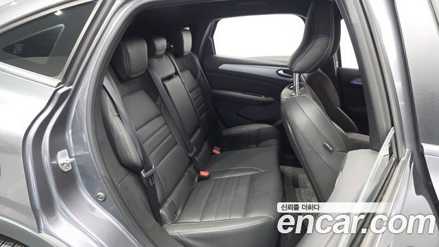 Renault Korea Arkana 1.6 E-TECH Iconic 2025 — фото 15