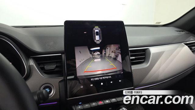 Renault Korea Arkana 1.6 E-TECH Iconic 2025 — фото 18