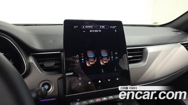 Renault Korea Arkana 1.6 E-TECH Iconic 2025 — фото 19