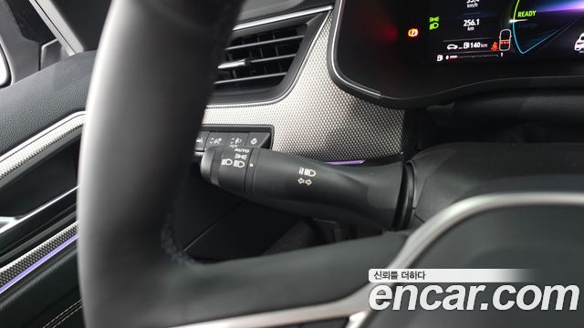 Renault Korea Arkana 1.6 E-TECH Iconic 2025 — фото 33