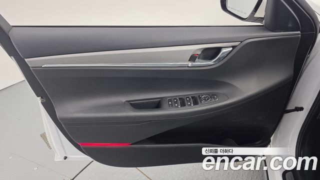 Hyundai Grandeur (IG) 3.0 LPi Rent Car Modern 2021 — фото 24
