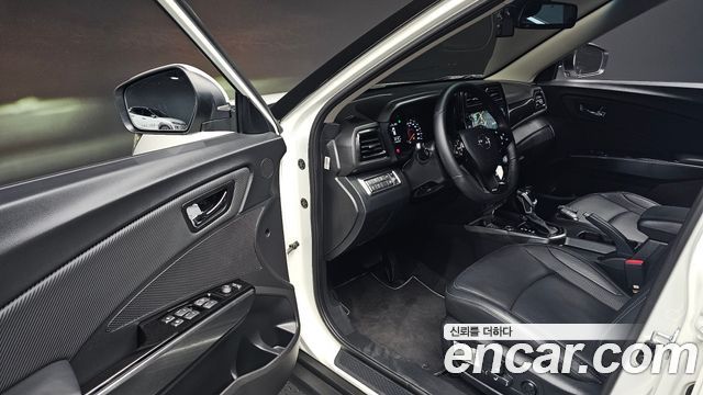 KG Mobility (SsangYong) Very New Tivoli Gasoline 1.5 2WD V3 2022 — фото 10