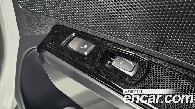 KG Mobility (SsangYong) Very New Tivoli Gasoline 1.5 2WD V3 2022 — фото 23