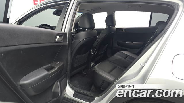 Kia Sportage The Bold Diesel 2.0 4WD Prestige 2019 — фото 11