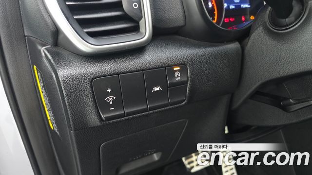 Kia Sportage The Bold Diesel 2.0 4WD Prestige 2019 — фото 28