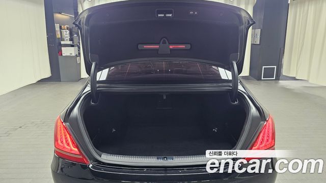 Genesis EQ900 3.8 GDI AWD Premium Luxury 2016 — фото 18