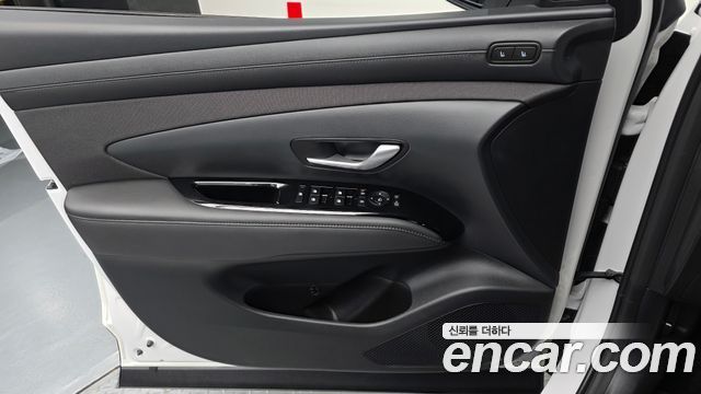 Hyundai Tucson (NX4) Gasoline 1.6 Turbo 4WD H Pick 2026 — фото 30