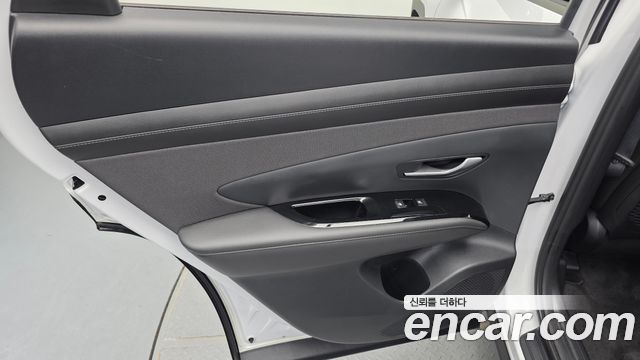 Hyundai Tucson (NX4) Gasoline 1.6 Turbo 4WD H Pick 2026 — фото 31