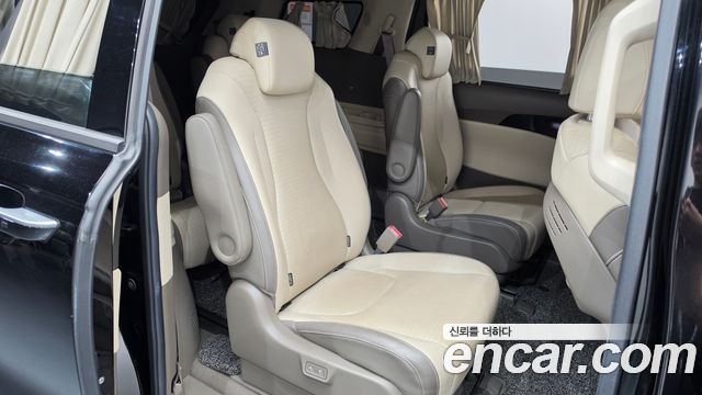 Kia Carnival (IV) Diesel 9-Seater Hi-Limousine Signature 2021 — фото 11
