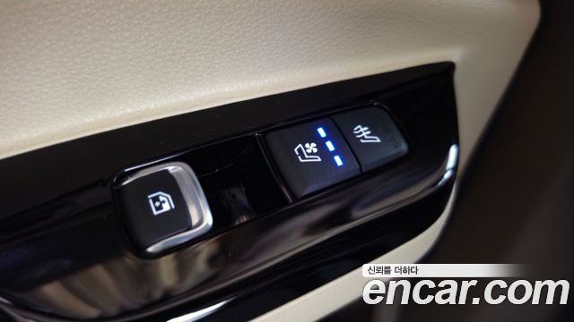 Kia Carnival (IV) Diesel 9-Seater Hi-Limousine Signature 2021 — фото 12