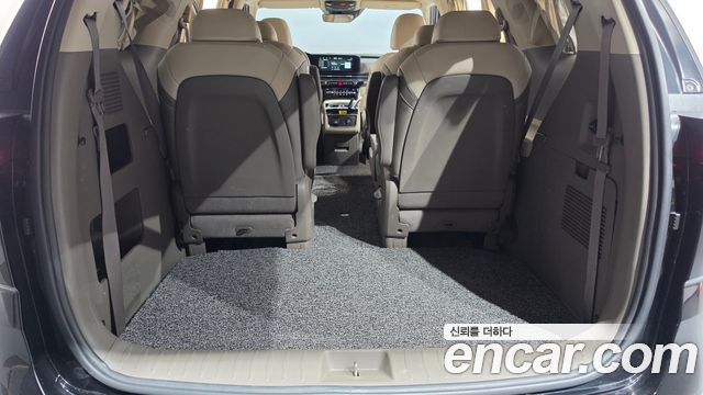 Kia Carnival (IV) Diesel 9-Seater Hi-Limousine Signature 2021 — фото 19